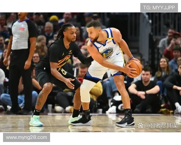 雷霆11连胜创赛季纪录，杰威复出砍18分